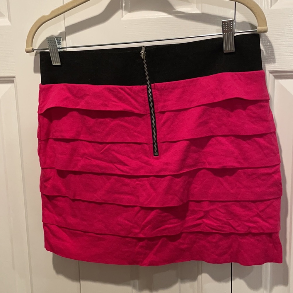 Express Fuchsia Mini Skirt - Picture 2 of 4